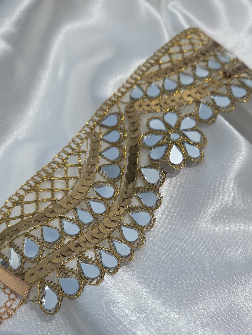 New Handmade Mirror Embroidered Floral Choker Gold Storm Choker - Picture 9 of 10